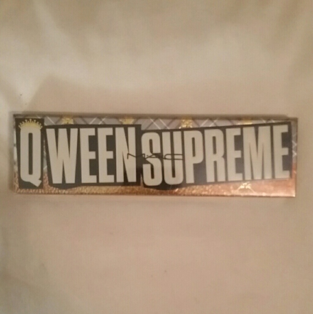 MAC Qween Supreme Palette